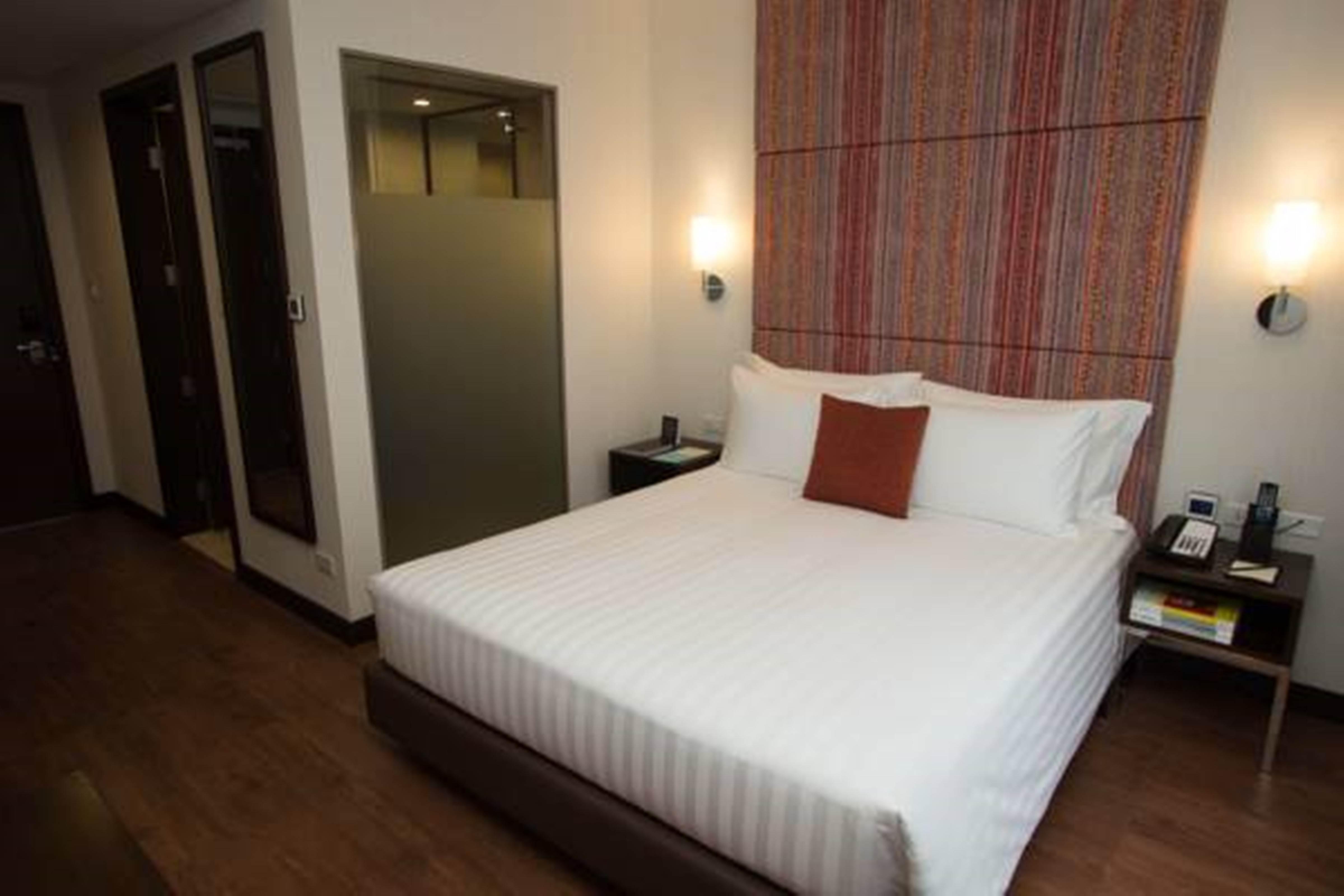 Wynwood Hotel Pasig City Exterior foto